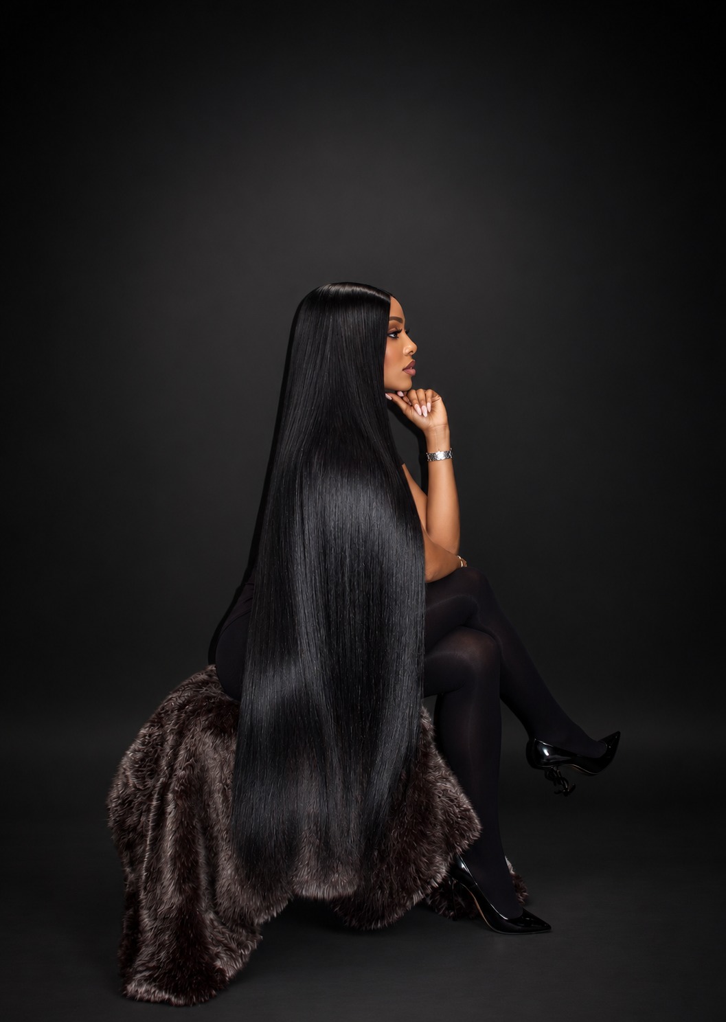 Chioma with sleek long hair